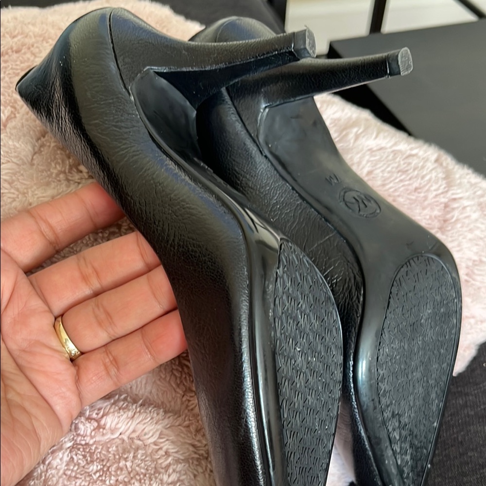 Michael Kors Black Stiletto Heels - Picture 7 of 13